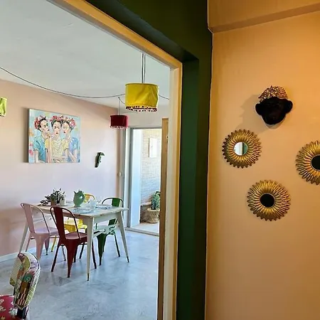 En Couleurs ! T2 / Vue Canal / Balnéo / Pkg Sète