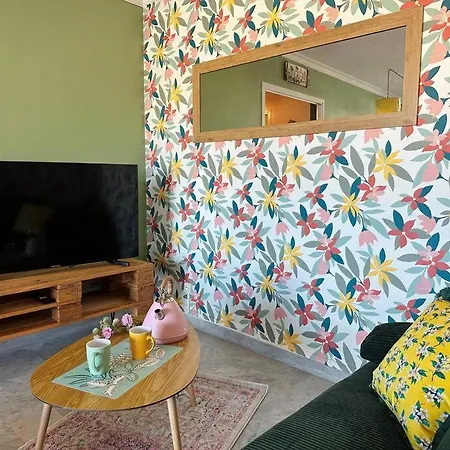 Appartamento En Couleurs ! T2 / Vue Canal / Balnéo / Pkg *