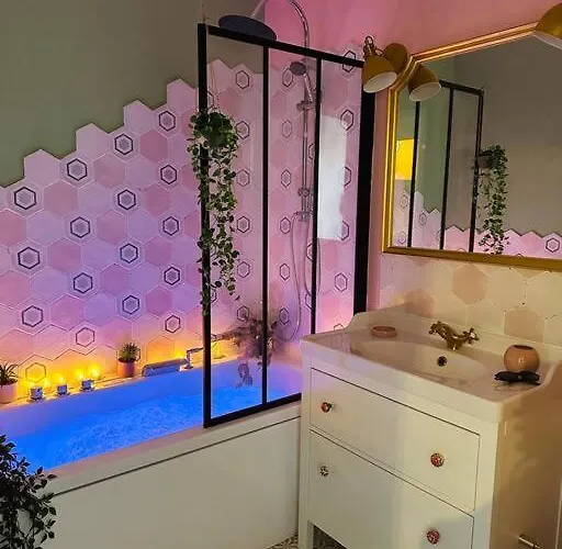 Appartamento En Couleurs ! T2 / Vue Canal / Balnéo / Pkg Sète