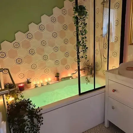 En Couleurs ! T2 / Vue Canal / Balneo / Pkg Apartamento Sète