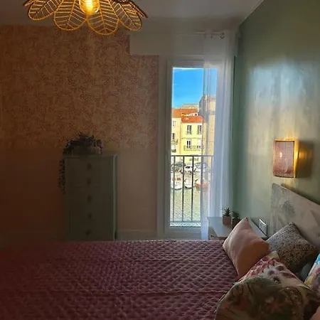 En Couleurs ! T2 / Vue Canal / Balneo / Pkg Apartamento *